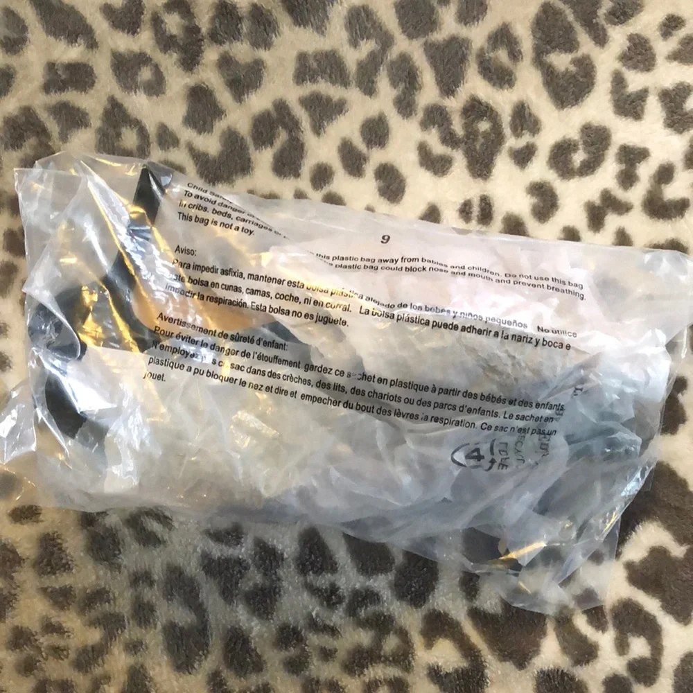 Express Black Quilted Slide Heeled Sandal Size 9
